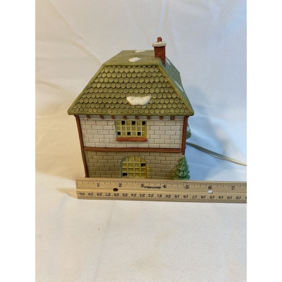 gargarys forge christmas village house building 1990 national decorations - Picture 5 of 10